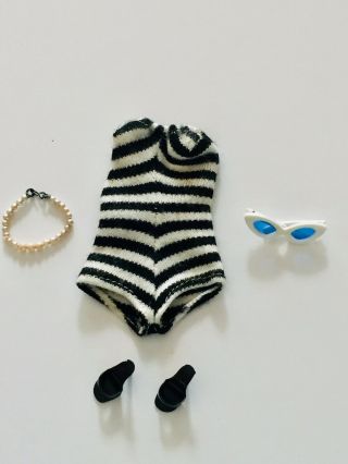Vintage Ponytail Barbie Black & White Striped Ss W/ Heels,  Sun Glasses,  Necklace