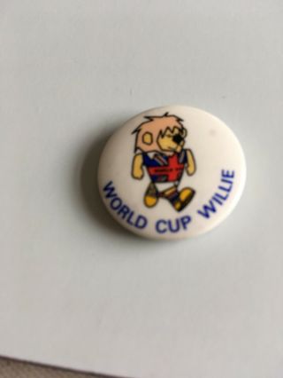 Rare 1966 Football World Cup Willie Button Badge Sport Collectables Pins