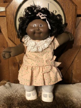 Vintage 1983 Cabbage Patch Kids Girl Doll 0.  A.  A.  Black In 1985 Drop Waist Dress