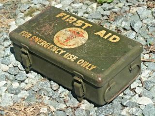 Rare Vintage Wwii Us Army Medical Department Jeep First Aid Kit Metal Box