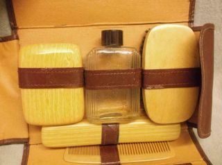 Antique Vintage Men ' s Travel Grooming Wooden Brushes Kit Leather Case 2