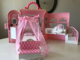 1998 Barbie Mattel - Rare Vintage - Bed And Bath Handbag House Carrier