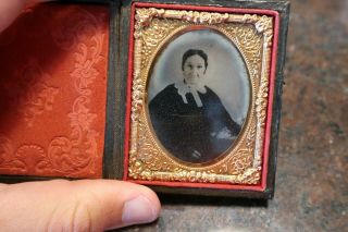 Antique Daguerreotype 1/9th Plate Seated Woman