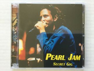 Pearl Jam - Secret Gig 2 - Cd Set (unofficial Live Seattle Sept.  14,  1996 Rare)
