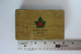 Rare Vintage World War 2 Canadian War Services Holland 1944 Metal Box 2