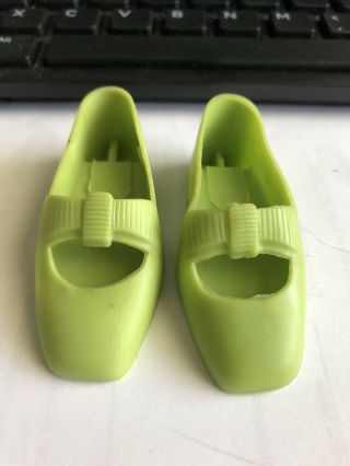 Vintage Ideal Rare Lime Green Bow Tie Shoes For Crissy,  Kerry,  Tressy