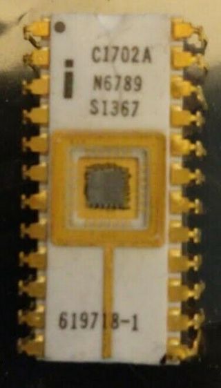 Intel C1702a Eprom 256 By 8 Bit - Rare