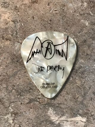 Aerosmith “Joe Perry” 2011 Peru - World Tour Guitar Pick - Very Rare 2