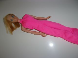 Barbie - Vintage Blonde Barbie Doll Stamped Nr 7 - In Pink Jumpsuit