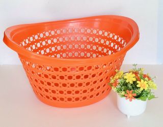 Vintage Fesco Retro Oval Orange Plastic Clothes Basket Hamper Euc