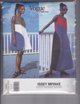 Vogue Designer Issey Miyake Colorblock Dress 1563 Rare Uncut 8 - 10 - 12