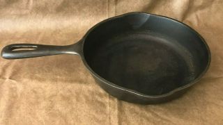 Griswold 4 7 " Cast Iron Skillet Rare Medium Or Late Large Logo