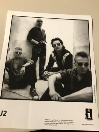 U2 B&w Promo Photo 8x10 Rare Oop - 2002 - Bono - Edge - Interscope