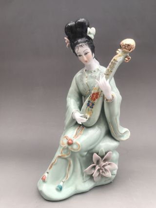 Chinese Hand Make Enamel Color Porcelain Play The Pipa Girl Statue N08