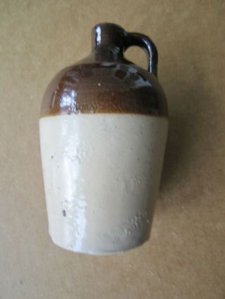 Small stoneware jug - 4 3/4 
