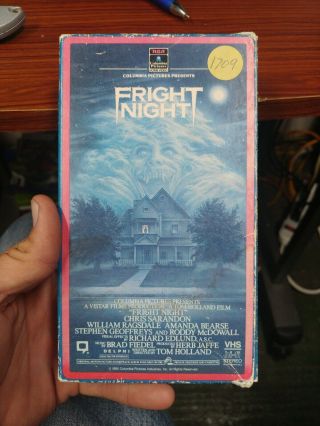 Fright Night Vhs Horror Rare Chris Sarandon