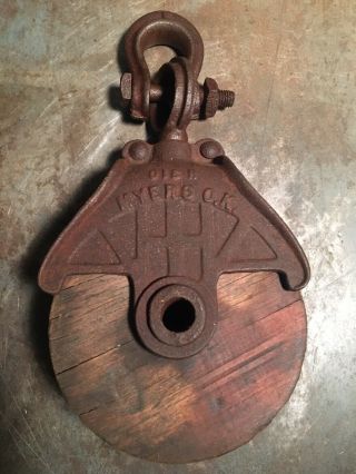 Vintage Myers Ok Cast Iron Pulley For Hay Trolley Barn Find Primitive Antique