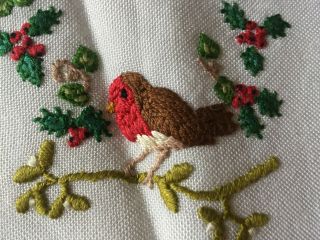 VINTAGE White Christmas Robin & Bells Hand Embroidered Tea Cosy Cover 3