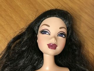 Barbie My Scene Swappin ' Styles Nolee Doll Head Dark Hair Side Glance Look Rare 2