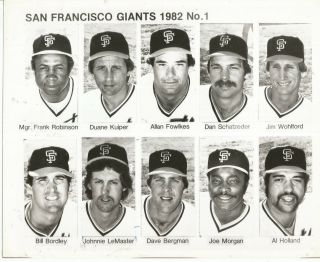 1982 San Francisco Giants Rare 8x10 Team Photo - Frank Robinson - Joe Morgan