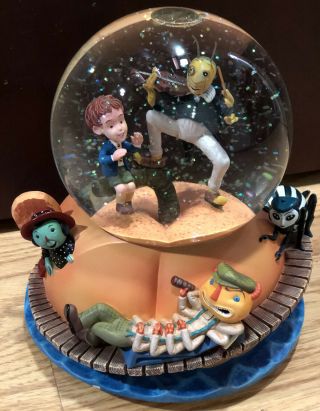 Disney Snowglobe James And The Giant Peach Rare Collectible