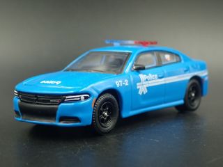 2018 18 Dodge Charger Pursuit Montreal Canada Police Rare 1:64 Diecast Model Car