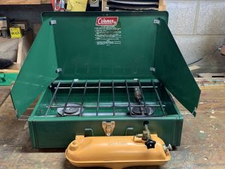 Vintage Coleman 425f Camping Stove With Rare Yellow Fuel Tank