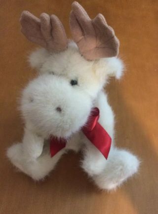 Boyds Bears Malley Mooselfluff White Moose With Red Ribbon 10 "