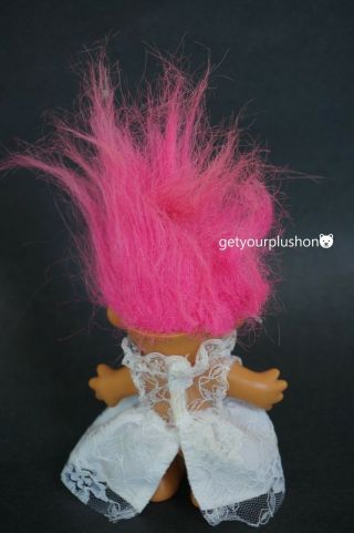 VINTAGE RUSS BERRIE AND COMPANY WEDDING TROLLS BRIDE TROLL DOLL WITH PINK HAIR 2