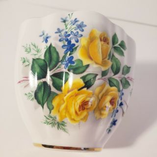 Vintage Royal Windsor Fine Bone China Teacup Yellow Blue Floral Design Gold Gild 2