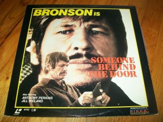 Someone Behind The Door Laserdisc Ld Very Rare Bronson