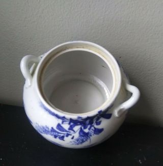 Vintage Chinese Blue And White China Sugar Bowl with Lid 3