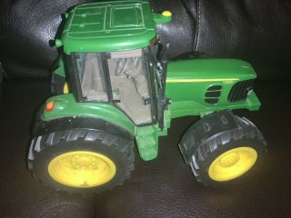 Ertl 1:16 John Deere 7330 Green Tractor Toy Rare Hood Opens