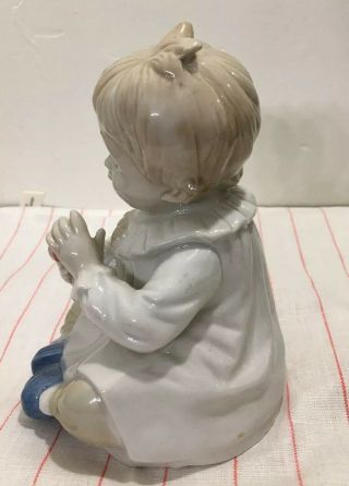 Vintage Piano Baby Blonde Boy Porcelain Figurine Blue Eyes 6.  25” Tall 2