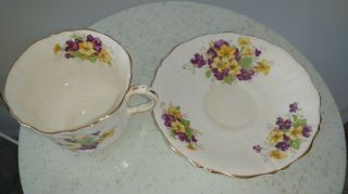 Old Royal Bone China Tea Cup & Saucer Yellow & Purple Violets Gold Trim - England 3