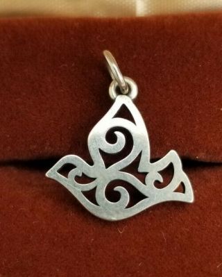 James Avery Sterling Silver 925 Rare Strong Avery Mark Flying Dove Charm Pendant