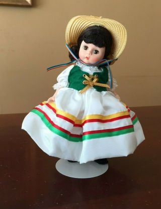 Madame Alexander Doll,  Canada,  8 " Tall 534,  Collectible,  Hat,  Box,