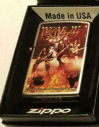 Sweet Rare Limited Edition Kiss Group On Stage Zippo Lighter
