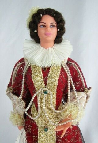 Vintage Spain Marin Chiclana Dama Ilustre Red & Gold Gown 16 