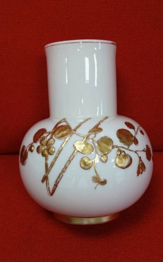 RARE ANTIQUE ROYAL WORCESTER AESTHETIC APPLIED GOLD Oriental BLOSSOM VASE 6.  5 
