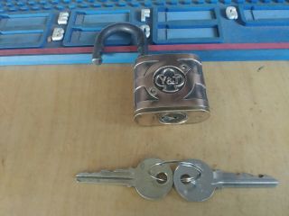 antique/vintage yale 840 padlock w/key pre 1925 273954 2