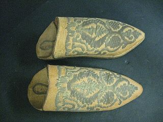 Antique 19th Century Turkish Ottoman Islamic Embroidered Leather Shoes Mules