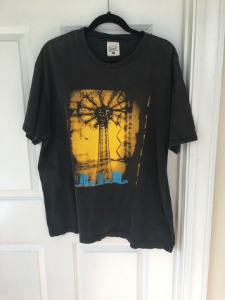 Vintage R.  E.  M.  1995 Concert Tour T - Shirt - Rare Design - Xl