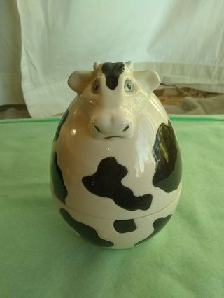 Vintage Set Of 4 Nesting Holstein Cows Hand Painted Lg 6.  5 " Tall,  5 ",  3.  5 ",  2 "