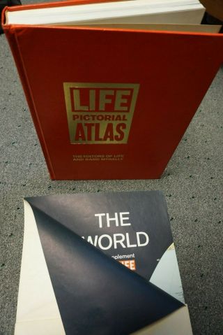 Life Pictorial Atlas of the World w/World Map,  Rand McNally (Hardcover,  1961) 2