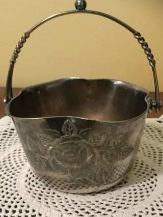 Wilcox Silverplate Co Quadruple Plate Small Handled Bowl With Rose Design