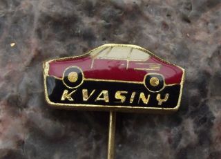 Antique Skoda 110 R Coupe Fastback Rally Kvasiny Czech Sports Car Pin Badge