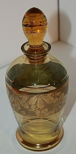 Antique Glass Decanter with a flower gold pattern, 2