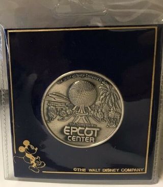 Walt Disney World 1982 Epcot Center Lr Antique Pewter Coin Medallion Medal