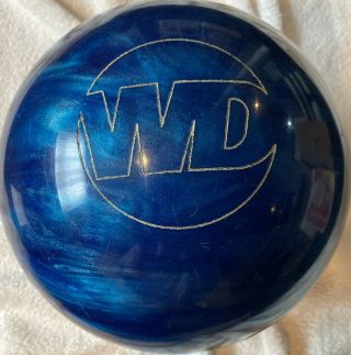 Columbia 300 White Dot Blue Pearl Bowling Ball 8lbs Vintage,  Rare